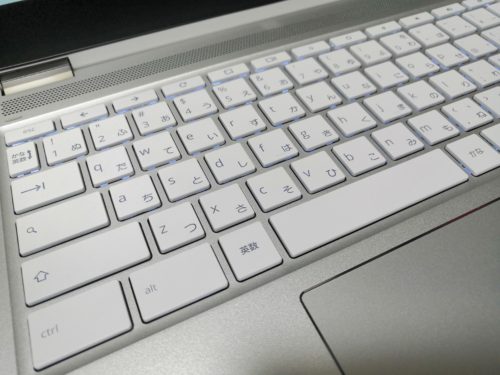 Chromebookのタッチパネルとキーボードの操作性が快適